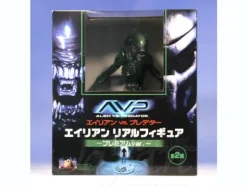 Alien Real Figure Premium Version: Green