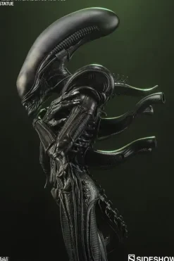 Alien Statue: Alien (Internecivus Raptus Version)