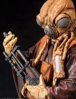 1/10 ARTFX+ Bounty Hunter Zuckuss PVC