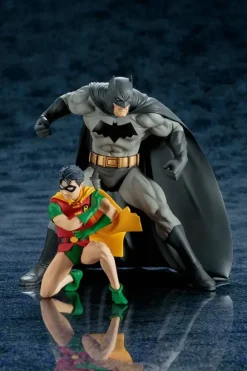 1/10 Artfx+ DC Universe Batman & Robin 2pack