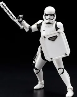 1/10 ARTFX+ First Order Stormtrooper FN-2199 / FN-2187 (Finn) PVC (Star Wars: The Force Awakens)