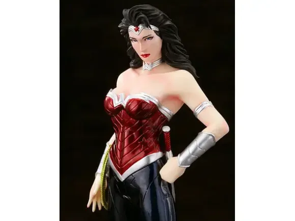 1/10 Artfx+ Wonder Woman New52 Ver.