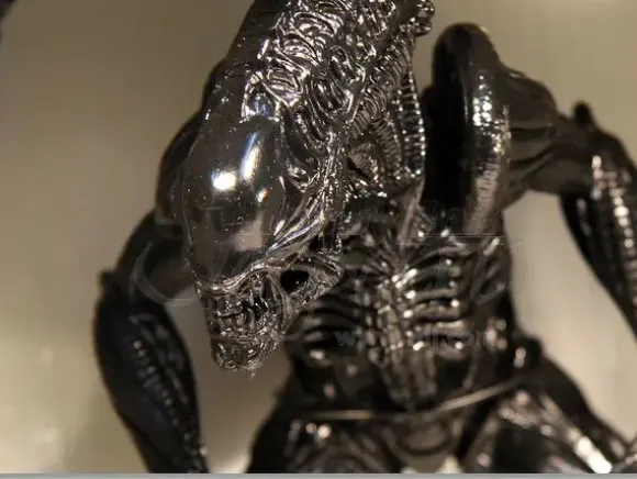 AVP2 Alien Warrior Figure: Black