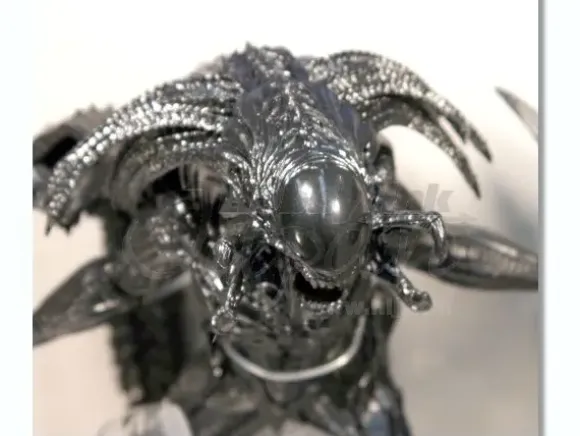 AVP 2 Predalien Figure: Black