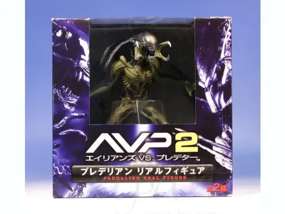 AVP 2 Predalien Figure: Real Color