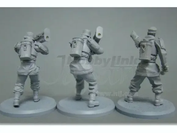 1/35 Axis "Bot" Hunters