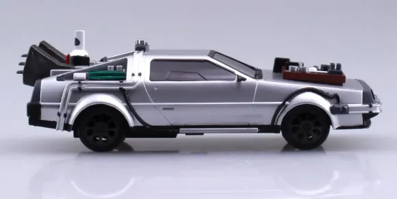 1/43 Back to the Future Part III - Pull-Back DeLorean & Railroad Wheels