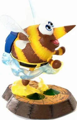 Banjo-Kazooie/ Bee Banjo Statue