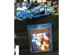 Blade Runner Collector's Box (Blu-ray & MAV Police Spinner)