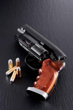 1/1 Blade Runner Tomenosuke Deckard Blaster 2049 License Ver.
