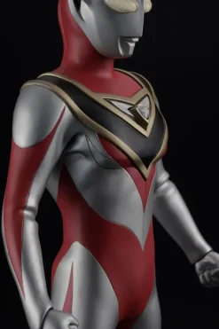 Character Classics Ultraman Gaia