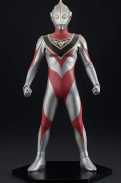 Character Classics Ultraman Gaia