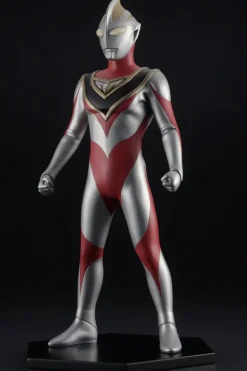 Character Classics Ultraman Gaia