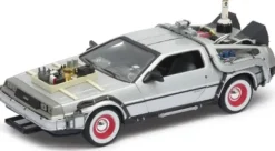 1/24 DeLorean DMC-12 (Back To The Future III)