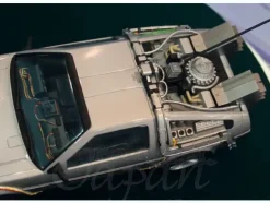 1/24 Delorean Part I Super Detail