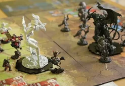 Dragon Gyas Board Game with Plastic Kit