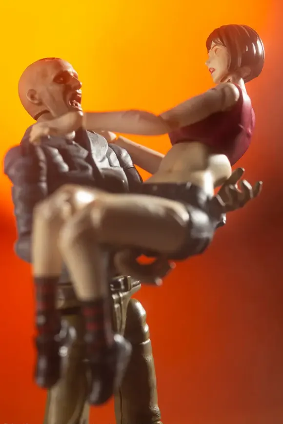 1/24 END OF HEROES ZOMBINOID Wretched Girl