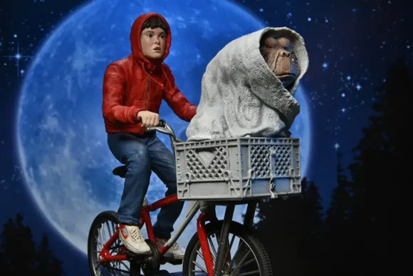 E.T. / E.T. & Elliott 40th Anniversary Display Figure