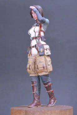 1/20 Female Pilot Vanessa Morales Ensign