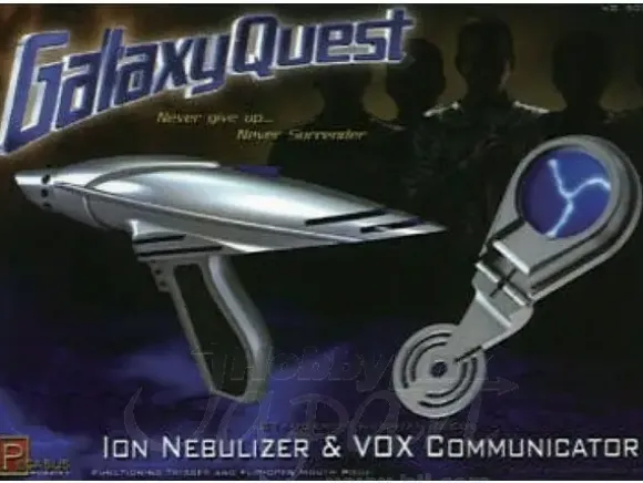 1/1 Galaxy Quest Ion Nebulizer &Vox Communicator (Painted Finished)