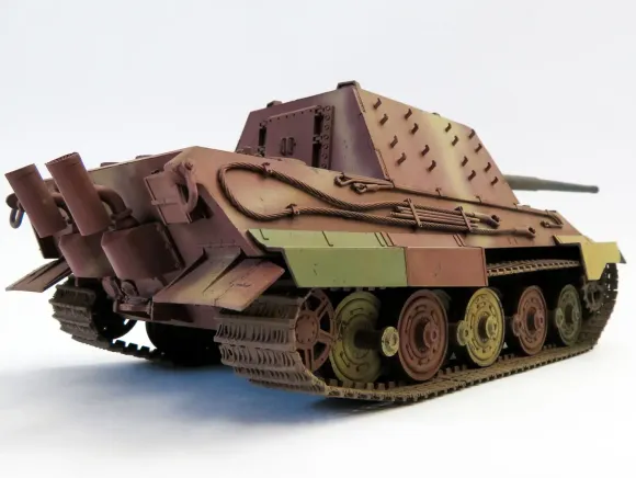 1/35 German Tank Destroyer E-75 Jagdtiger II