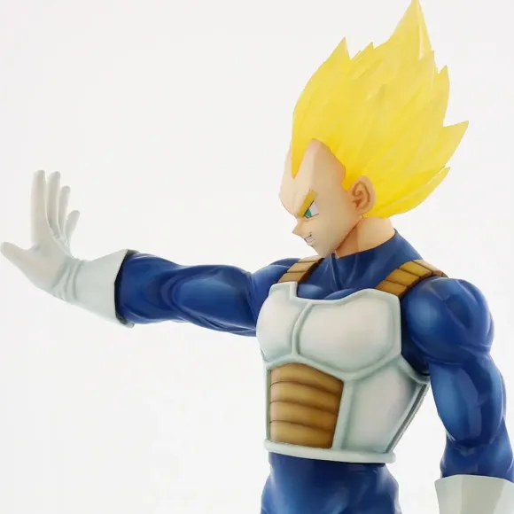 Gigantic Series: Dragon Ball Z Super Saiyan Vegeta Big Bang Attack Ver.