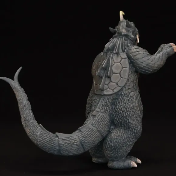 1/200 Gomess Soft Vinyl Kit Reprint