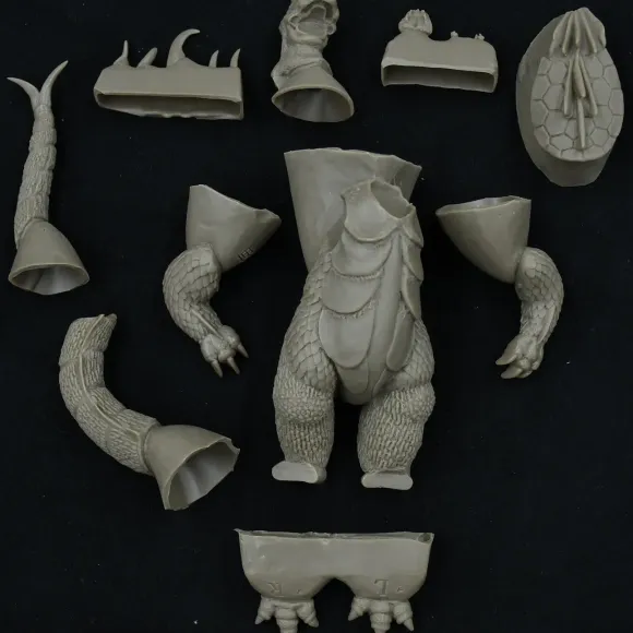 1/200 Gomess Soft Vinyl Kit Reprint