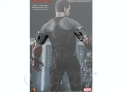 1/6 Hot Toys Accessory: Iron Man 3 Tony Stark's Workshop Set