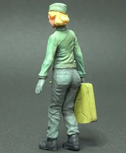 1/20 Jerrycan Girl