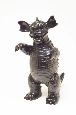 Jet Black Object Collection Baragon 450