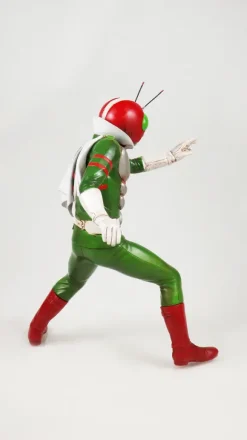 1/8 Kamen Rider V3 Soft-Vinyl Kit