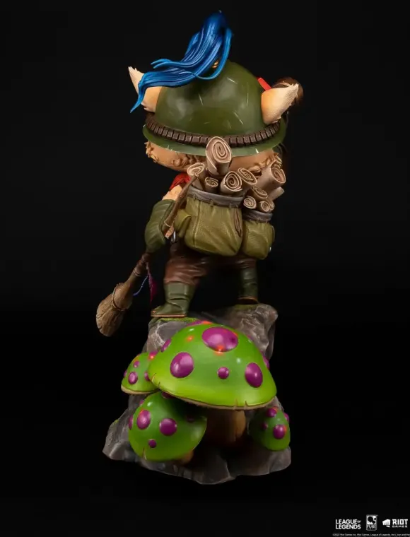 1/4 League of Legends Teemo Statue