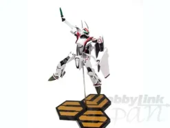 Macross Frontier Battroid Display: VF-25F w/Knife