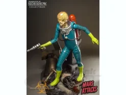 Mars Attacks!/ Martian Statue