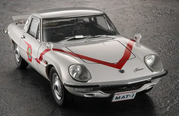 1/24 MAT Vehicle (With MAT Emblem Pin Badge)