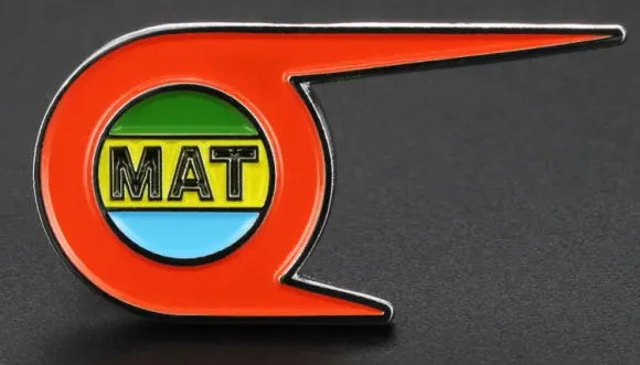1/24 MAT Vehicle (With MAT Emblem Pin Badge)
