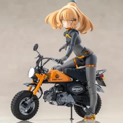Megami Device Puni Mofu Racing Tu with 1/12 Honda Z50J-1 Monkey