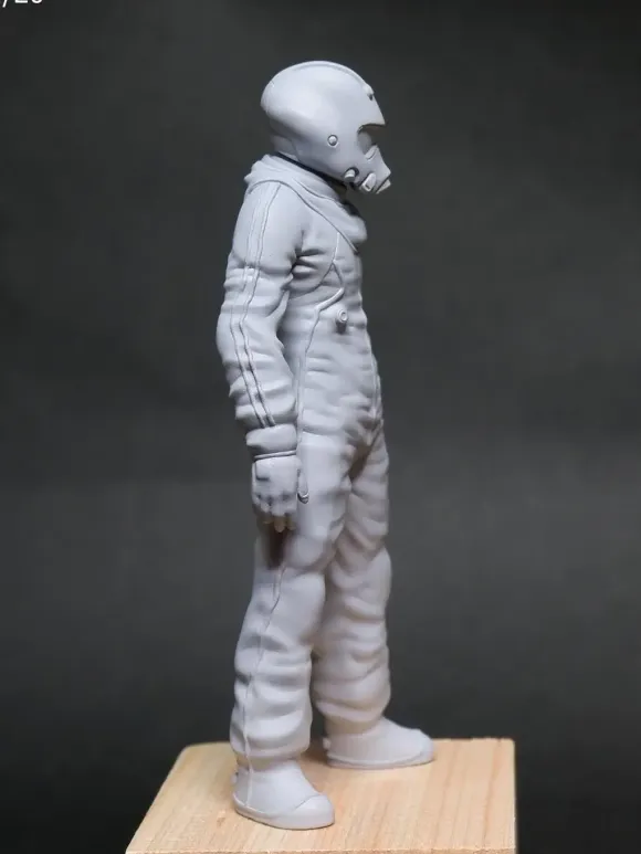1/20 Mercenary Army Space Pilot A