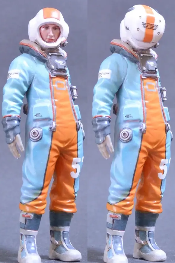1/20 Mercenary Space Pilot