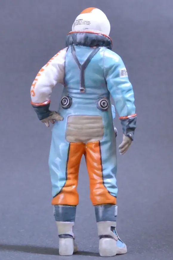 1/20 Mercenary Space Pilot