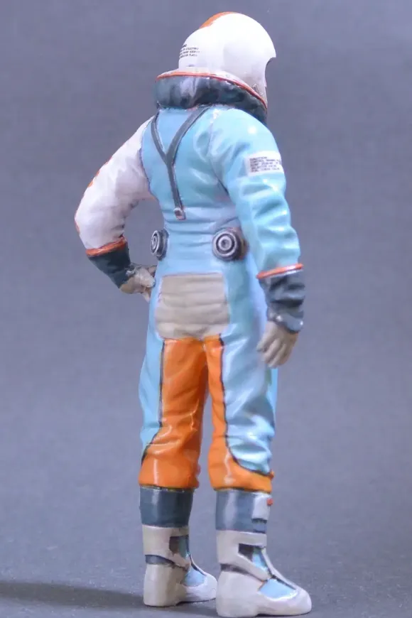 1/20 Mercenary Space Pilot