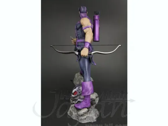 1/6 Movie Fine Art Statue: Hawk Eye