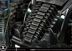 Museum Diorama Justice League Bat Tank Zack Snyder's Justice League