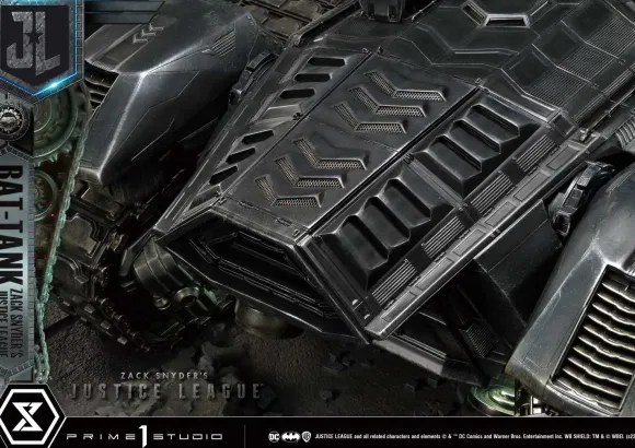 Museum Diorama Justice League Bat Tank Zack Snyder's Justice League
