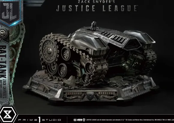 Museum Diorama Justice League Bat Tank Zack Snyder's Justice League