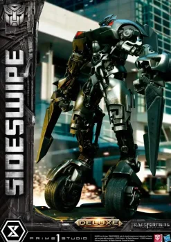 Museum Masterline Transformers / Dark of the Moon Sideswipe DX version