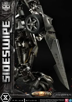 Museum Masterline Transformers / Dark of the Moon Sideswipe DX version