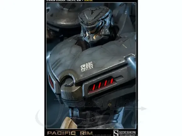 Pacific Rim/ Striker Eureka Statue