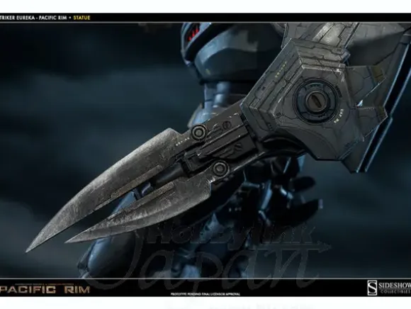 Pacific Rim/ Striker Eureka Statue